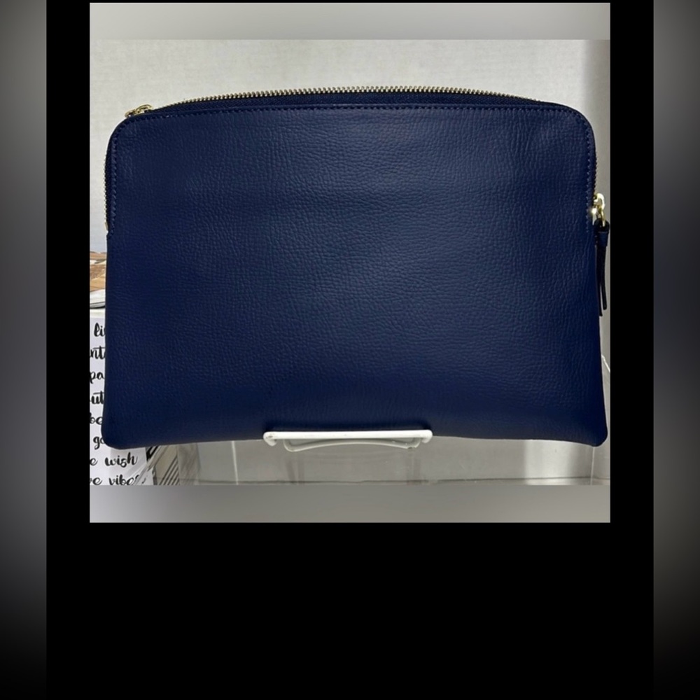 Mark & Graham Dark Blue Pebble Grain Leather Pouch Gold Tone Top Zipper 9”x 13”